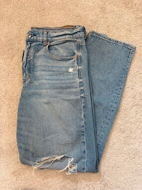American Eagle Super High-Rise baggy Straight Jeans